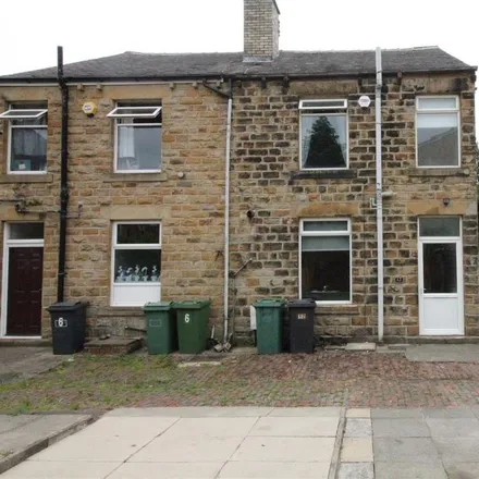 Rent this 1 bed house on Carlinghow Lane South Bank Road in Carlinghow Lane, Birstall