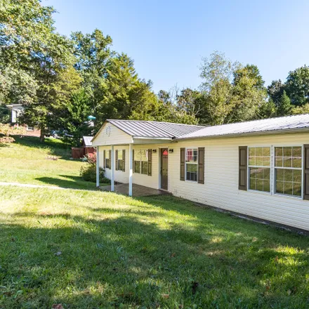 Image 3 - 147 Smith Avenue, Biltmore, Carter County, TN 37643, USA - House for sale