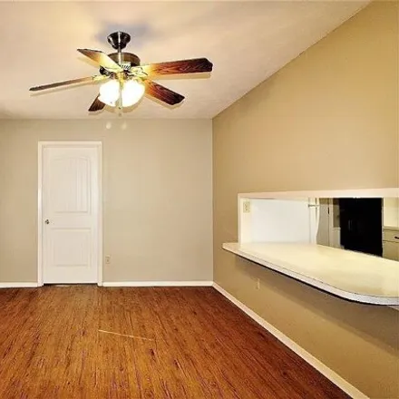 Image 3 - 2333 Druid Drive, Irving, TX 75060, USA - House for rent