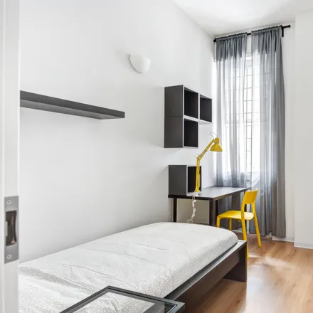 Image 3 - Via Stromboli, 1, 20144 Milan MI, Italy - Room for rent
