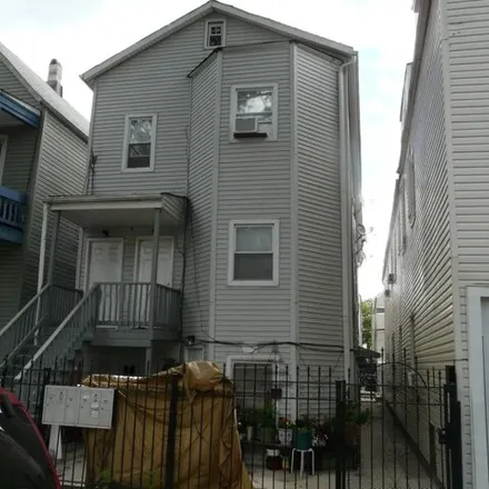 Rent this 3 bed house on 4339 South Hermitage Avenue in Chicago, IL 60609