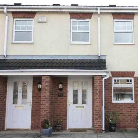 Rent this 2 bed townhouse on Riverside Junior Park in Wain Avenue, Tapton