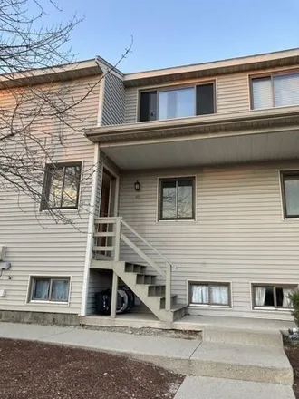 Rent this 2 bed townhouse on 138;139;140;141;142;143;144;145;146;147 Highwood Drive in Franklin, MA 02038