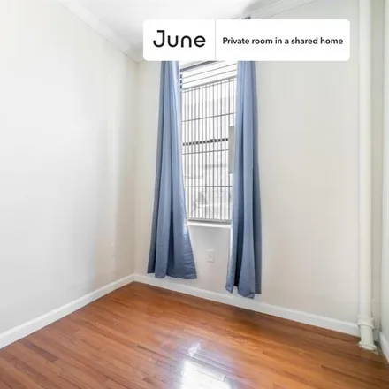 Image 1 - 133 Avenue D, New York, NY 10009, USA - Room for rent