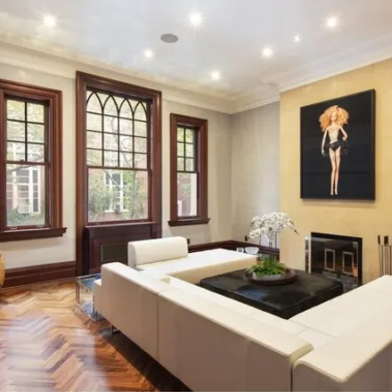 Image 6 - 48 East 81st Street, New York, NY 10028, USA - Townhouse for sale