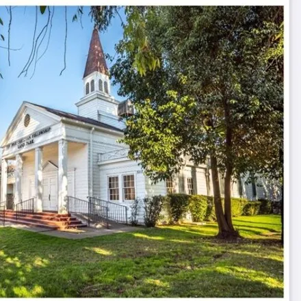 Buy this 3 bed house on Saint Andrews African Methodist Episcopal Church in Freeport Boulevard, Sacramento