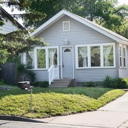 Buy this 3 bed house on 1337 Bidwell Street in West St. Paul, MN 55118