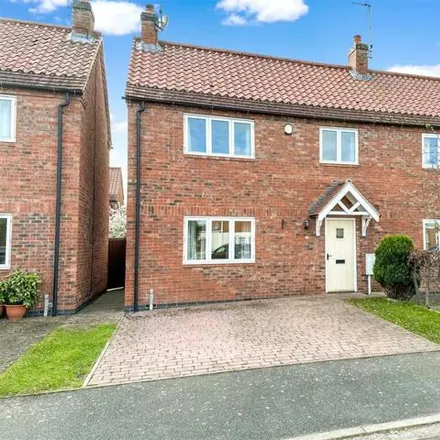 Buy this 2 bed duplex on Manor Farm in Oaklands, Collingham