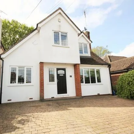 Buy this 4 bed house on Tennyson Road in Hutton, CM13 2RY