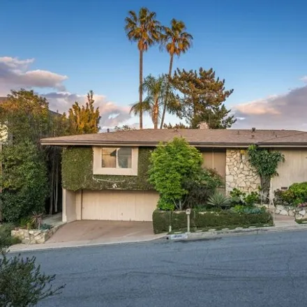 Image 1 - 3706 Beverly Ridge Drive, Los Angeles, CA 91423, USA - House for sale