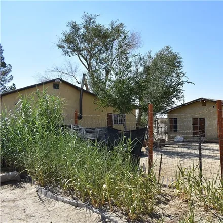 Buy this 1 bed house on East Avenue O in Palmdale, CA 93591