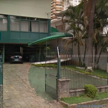 Rent this 4 bed house on Avenida Pacaembu 428 in Barra Funda, São Paulo - SP
