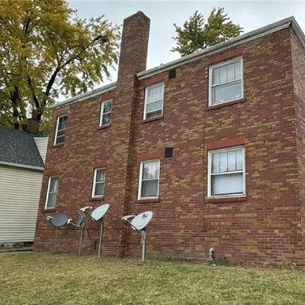 Buy this studio house on 3735 Giles Avenue in St. Louis, MO 63116