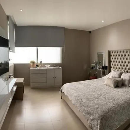 Rent this 3 bed apartment on Colibri in 090504, Samborondón