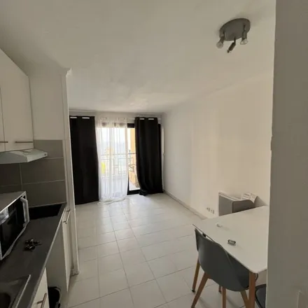 Image 3 - 46 Rue Jean Gras, 06150 Cannes, France - Apartment for rent