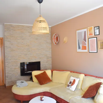 Rent this 2 bed apartment on Sol Algarve in Rua da Raminha 20, Portimão