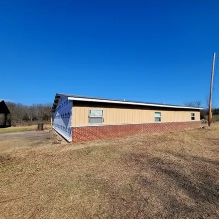 Image 6 - 31136 West 8th, Plainview, Yell County, AR 72857, USA - House for sale