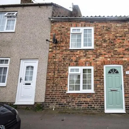 Buy this 2 bed townhouse on 7 Little Lane in Keddington, LN11 9DU