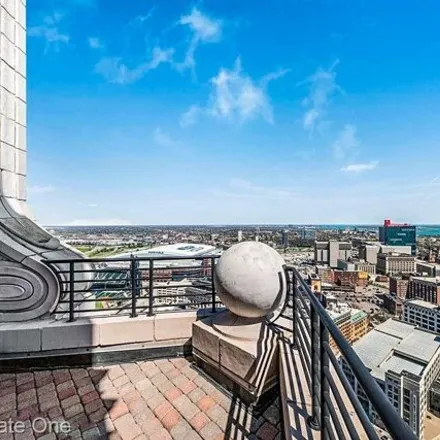 Image 4 - David Broderick Tower, 10 Witherell Street, Detroit, MI 48226, USA - Apartment for rent
