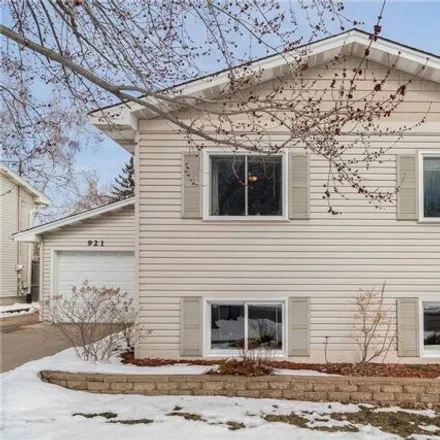 Image 3 - 921 West California Avenue, Saint Paul, MN 55117, USA - House for sale