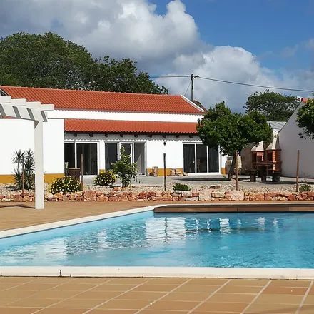 Rent this 1 bed apartment on Rua Villa Rominha in 3250-108 Alvaiázere, Portugal