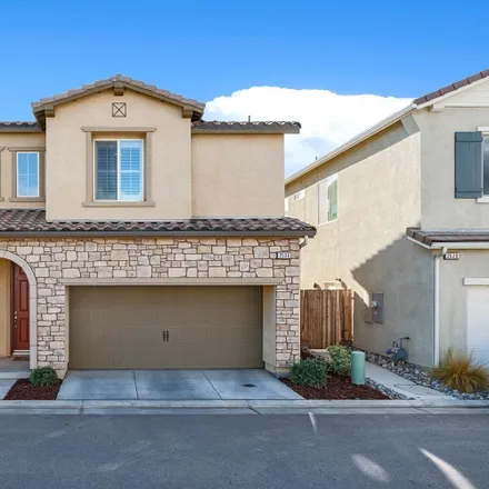 Buy this 3 bed house on 98 Daisy Lane in Sanger, CA 93657