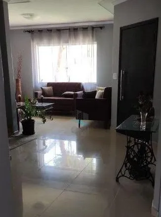 Buy this 4 bed house on Rua Indaiá in Antares, Londrina - PR