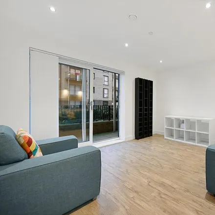 Rent this 1 bed apartment on Kimpton Road in Luton, LU2 0GF