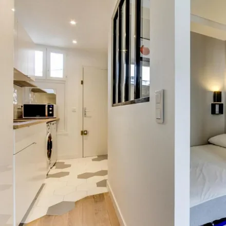 Rent this 1 bed apartment on 10 Rue des Haudriettes in 75003 Paris, France