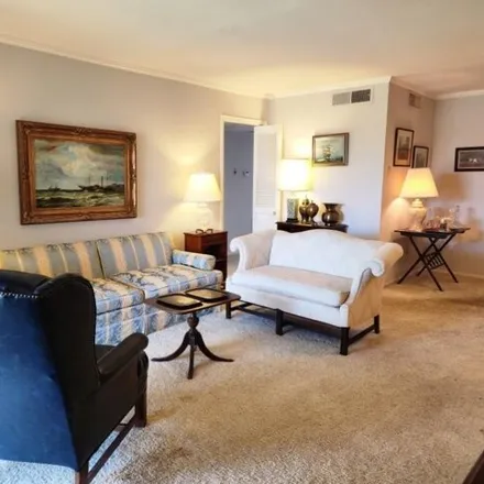 Buy this 2 bed condo on 2298 Fulham Court in Houston, TX 77063