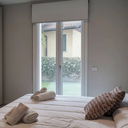 Image 4 - 25015 Desenzano del Garda BS, Italy - Apartment for rent