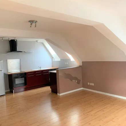 Rent this 3 bed apartment on 18 Rue du Général de Gaulle in 70400 Héricourt, France