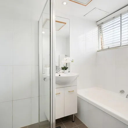 Image 5 - Harriott Lane, Waverton NSW 2060, Australia - Apartment for rent