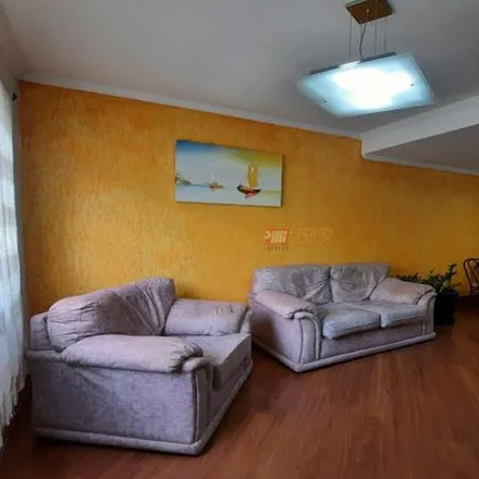 Buy this 3 bed house on Drogaria São Paulo in Rua Giovanni Carnovali, Jardim Imperador