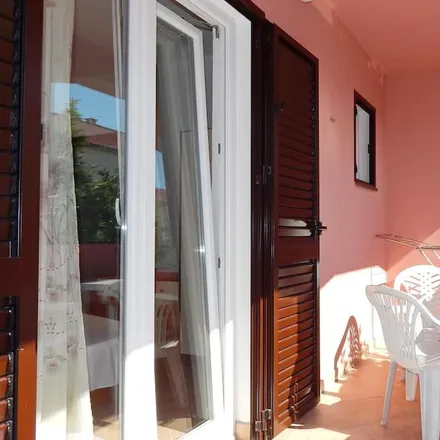 Image 7 - 23250 Pag, Croatia - Apartment for rent