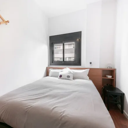 Rent this 3 bed apartment on EASD Serra i Abella in Carrer de Jerusalem, 2