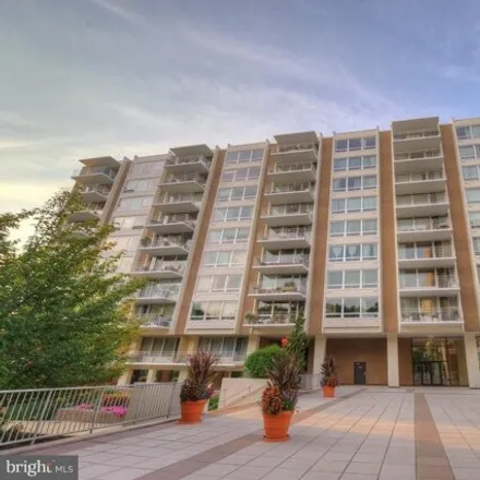 Rent this 1 bed apartment on 1425 4th Street Southwest in Washington, DC 20319