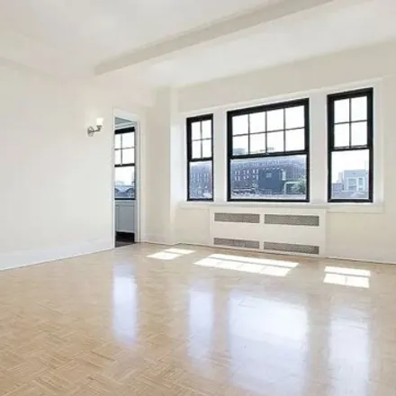 Image 2 - 95 Christopher Street, New York, NY 10014, USA - Apartment for rent