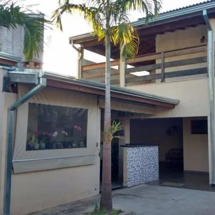 Buy this 4 bed house on Rua Sidney Lúcio Ribeiro in AR3 - Matão, Sumaré - SP