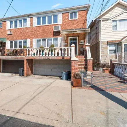 Rent this 3 bed house on 1811 East 92nd Street in New York, NY 11236