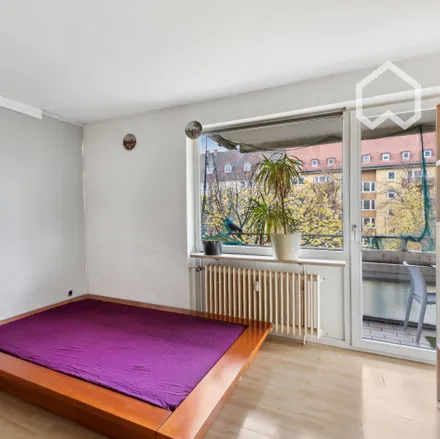 Rent this 3 bed apartment on Leonrodstraße 27 in 80636 Munich, Germany