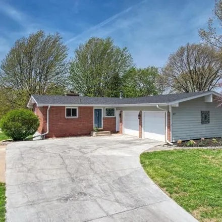 Buy this 3 bed house on 843 Carlos Drive in Lincoln, NE 68505