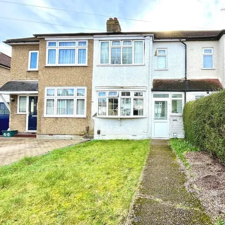Rent this 2 bed townhouse on Castle Hill Local Nature Reserve in Rollesby Road, London