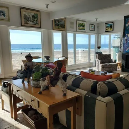 Image 2 - 3358 The Strand, Hermosa Beach, CA 90254, USA - House for rent