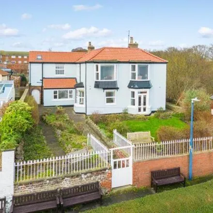 Buy this 6 bed house on Queen Street in Filey, YO14 9HB