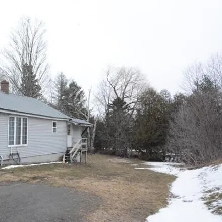 Buy this 2 bed house on 11 Hillcrest Avenue in Caribou, ME 04736