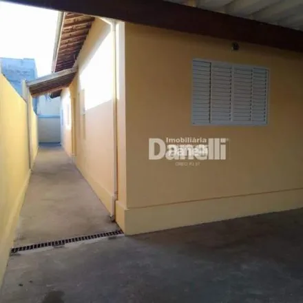 Rent this 2 bed house on Rua Marina Castilho de Oliveira Costa in Barranco, Taubaté - SP