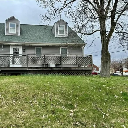 Image 1 - 1421 Harvard Ave, Natrona Heights, Pennsylvania, 15065 - House for sale