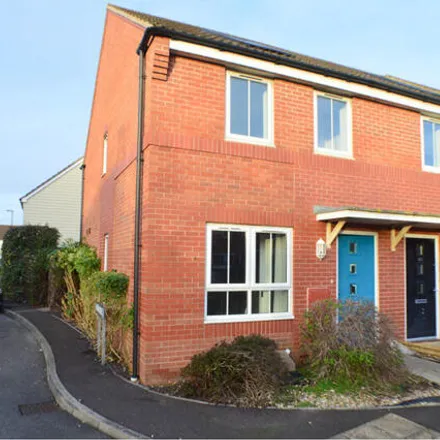Buy this 2 bed house on Imperial Way in Willowdown, Bridgwater Without
