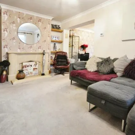 Image 2 - Dovedale Avenue, Prestwich, M25 0BT, United Kingdom - Duplex for sale